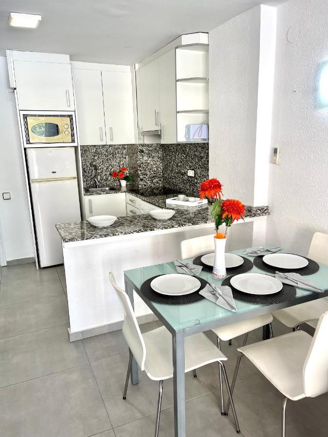 Apartbeach Novelty Climatizado Y Vistas Playa Salou Eksteriør bilde