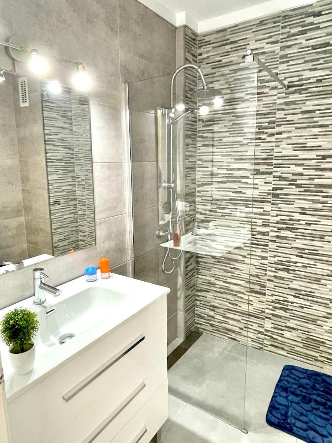 Apartbeach Novelty Climatizado Y Vistas Playa Salou Eksteriør bilde