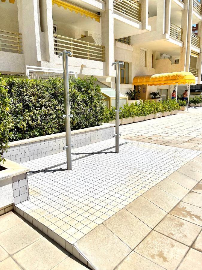 Apartbeach Novelty Climatizado Y Vistas Playa Salou Eksteriør bilde