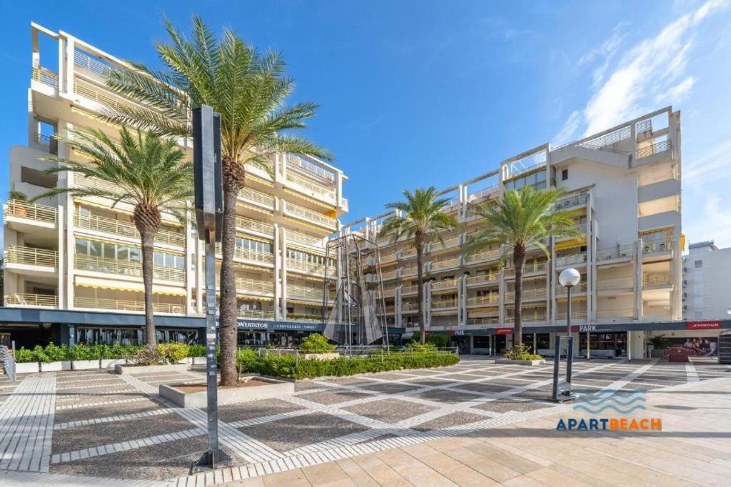 Apartbeach Novelty Climatizado Y Vistas Playa Salou Eksteriør bilde